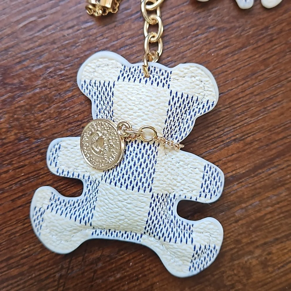 FASHION BEAR KEYRING - Picture 8 of 10